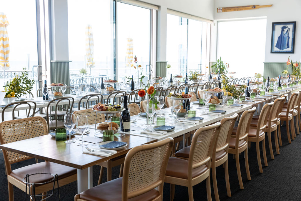 alt='longest table event space_corporate option'